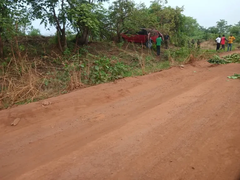 Tension in Benue as Gunmen Suspected to Be Herdsmen Hijack Vehicle, Kill Driver, Abduct Passengers - Loadedmore.ng